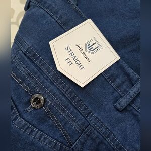 Jett Women's Plus Size 3XL Classic Dark Wash Straight Fit Stretch Jeans NWT